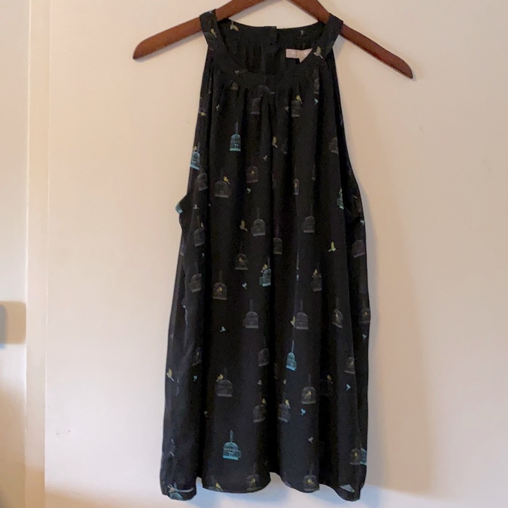 New sleeveless blouse.